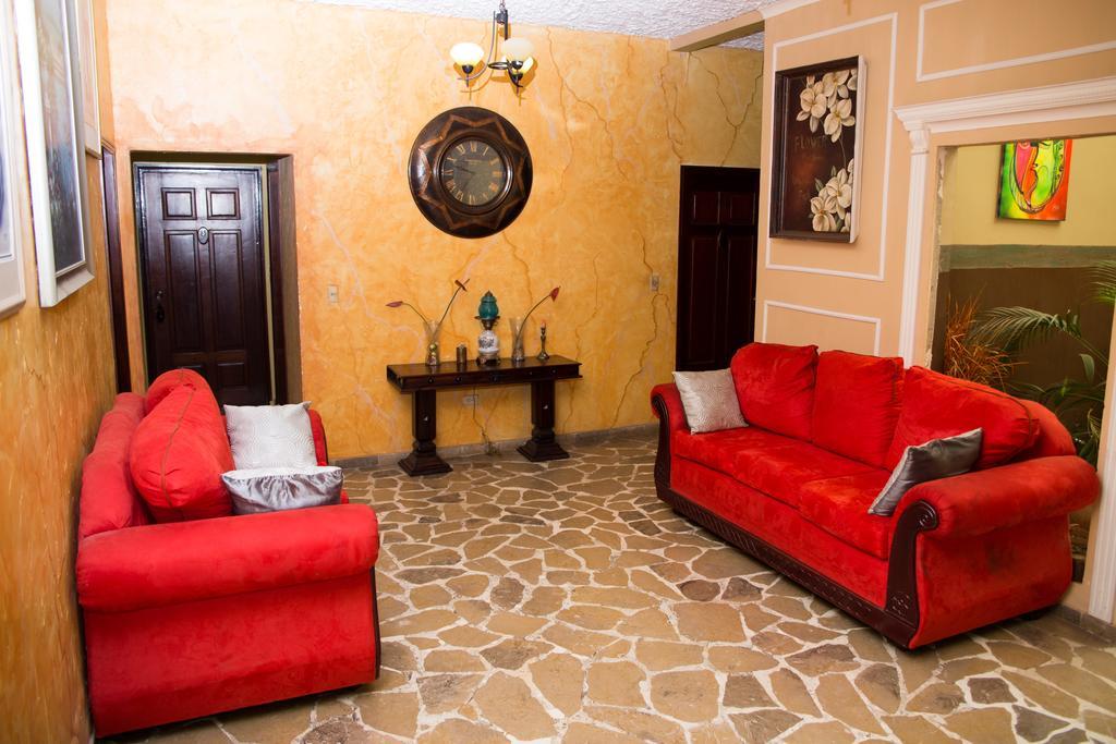 Hotel Casa Maria Сан-Педро-Сула Экстерьер фото